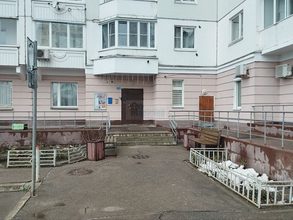 Академика Опарина 4к1 однушка 54м. Академика Опарина 4к1 однушка 54м.